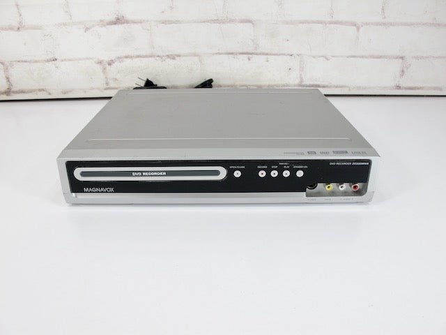 Magnavox ZC320MW8 Progressive Scan DVD Recorder Player - ZeereeZ