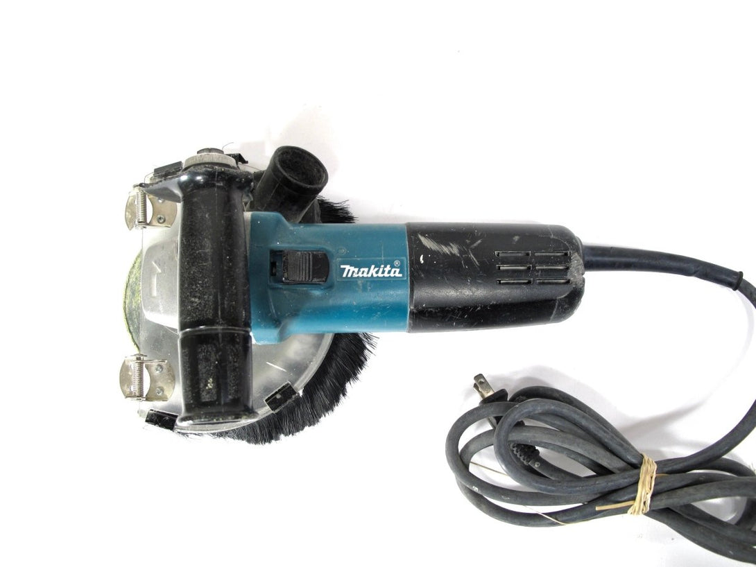 Makita 9554NB Sander Grinder Paint Remover with Dust Vac Shroud Collector - ZeereeZ
