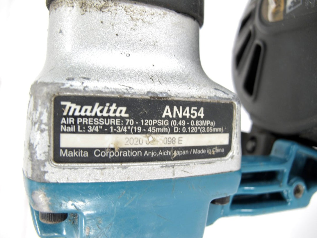 Makita AN454 1 - 3/4" 15 Degree Pneumatic Coil Roofing Nailer Nail Gun - ZeereeZ