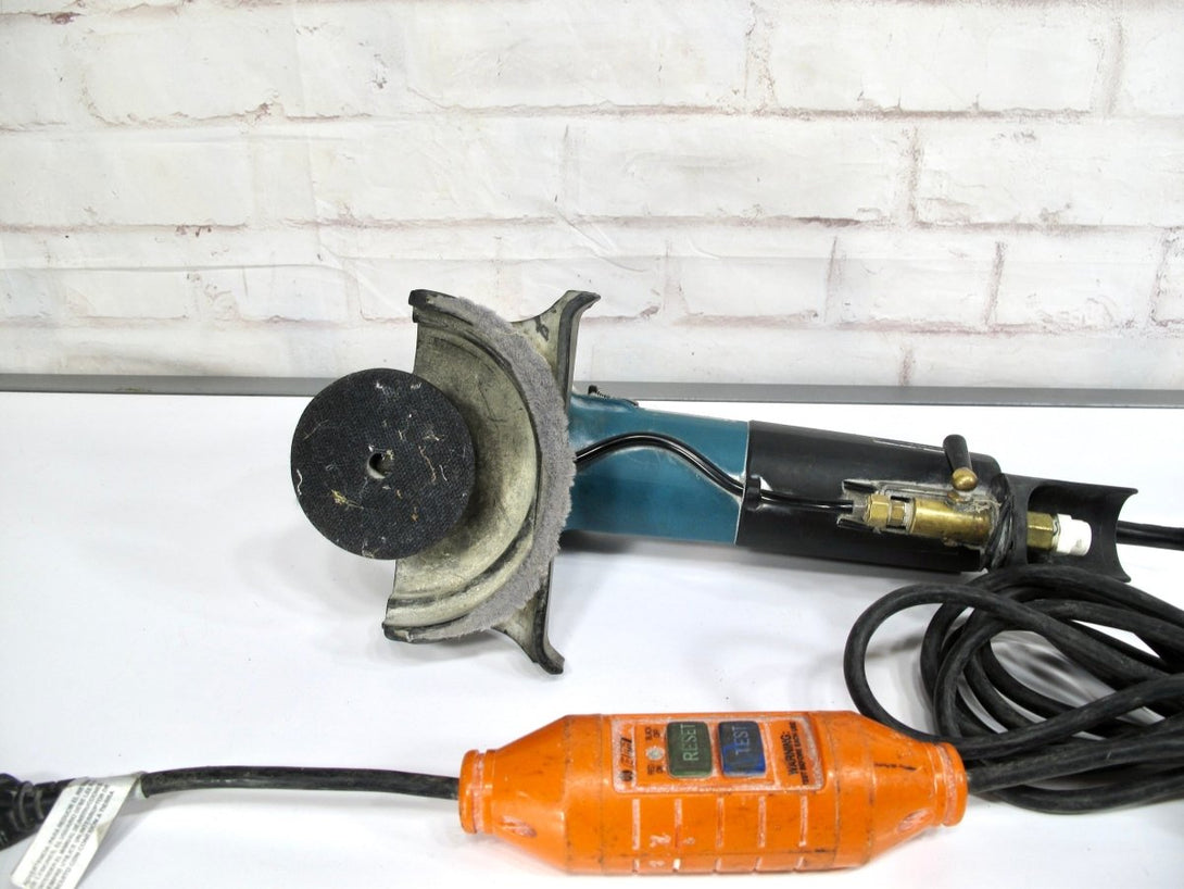 Makita PW5001C 4 - Inch 7.9 Amp Hook and Loop Electronic Wet Stone Polisher - ZeereeZ