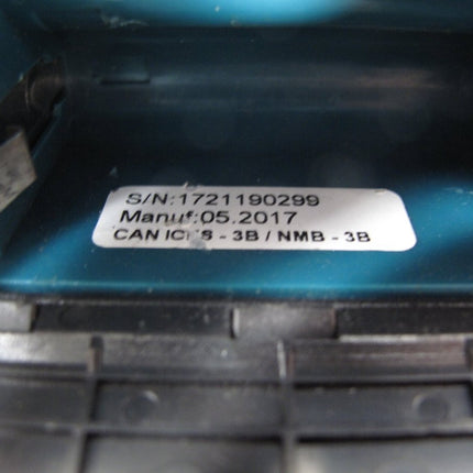 Makita SK104 Self Leveling Cross Line Laser Level - ZeereeZ