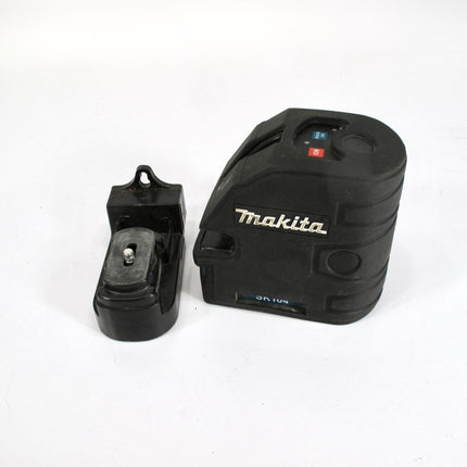 Makita SK104 Self Leveling Cross Line Laser Level - ZeereeZ