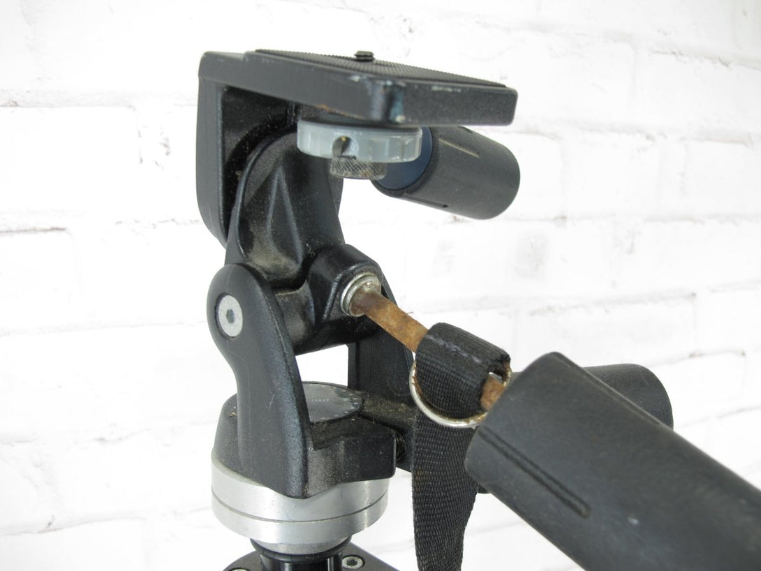 Manfrotto 3221 Aluminum Leg Tripod with 3029 Head Combination 3228A with Strap - ZeereeZ