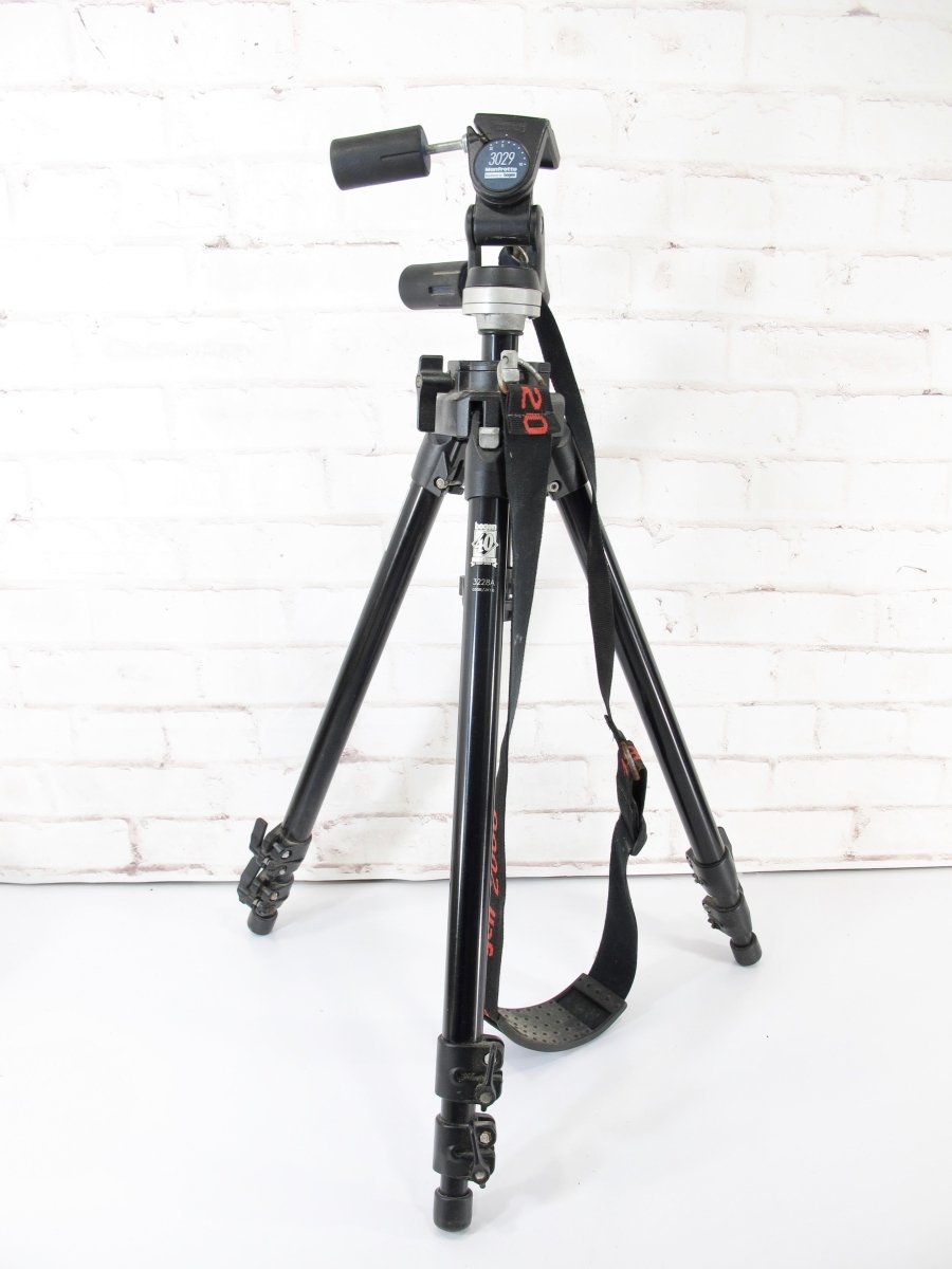 Manfrotto 3221 Aluminum Leg Tripod with 3029 Head Combination 3228A with Strap - ZeereeZ