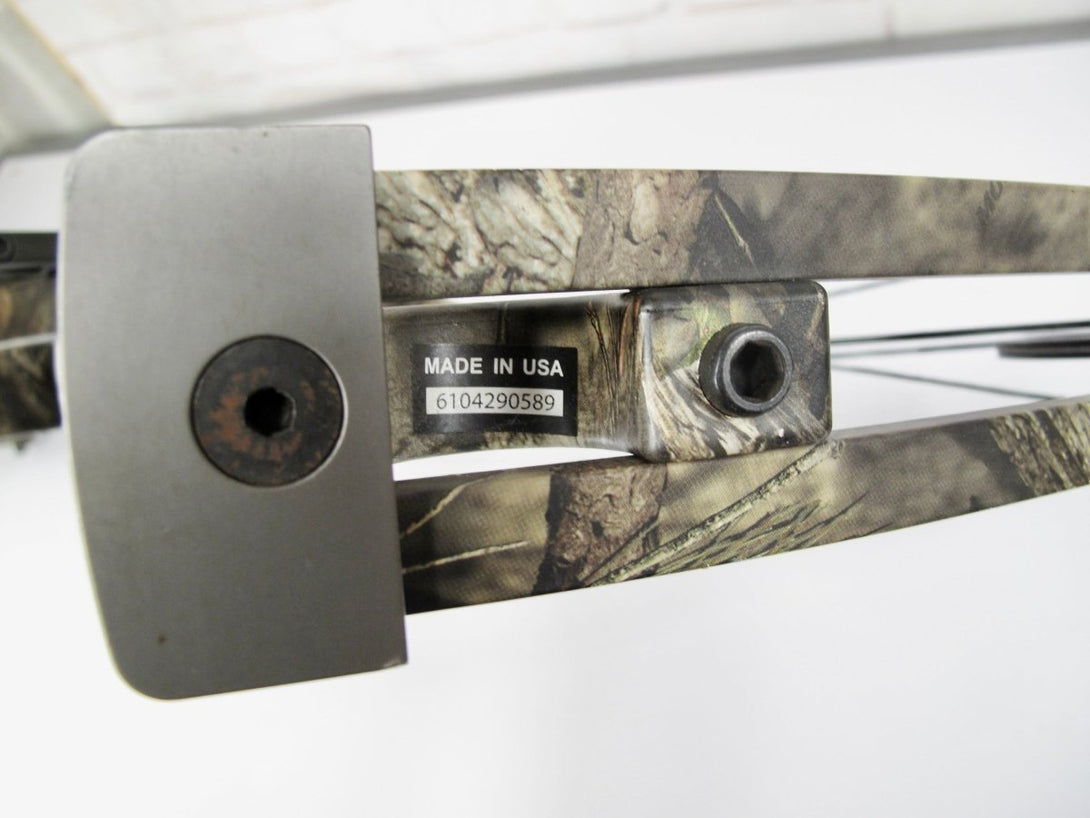 Martin Mossy Oak Eliminator HT Adjustable 17 - 70# 17 - 30" Draw RH Compound Bow - ZeereeZ