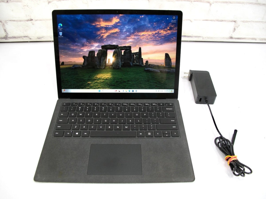 Microsoft Surface 2 1769 13.5" i7 - 8650U 1.90 8GB RAM 256GB SSD Win 11 - ZeereeZ