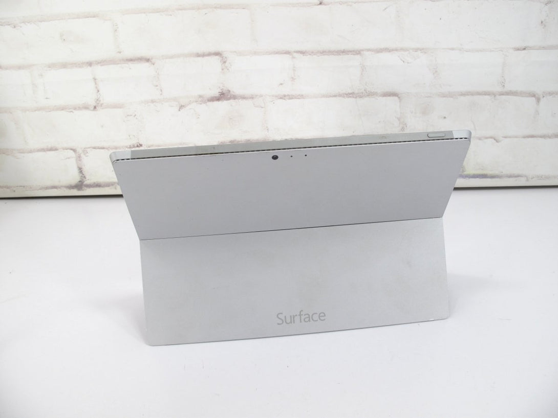 Microsoft Surface Pro 3 256GB Windows 10 Pro 8GB RAM 1.90GHz Tablet Computer - ZeereeZ
