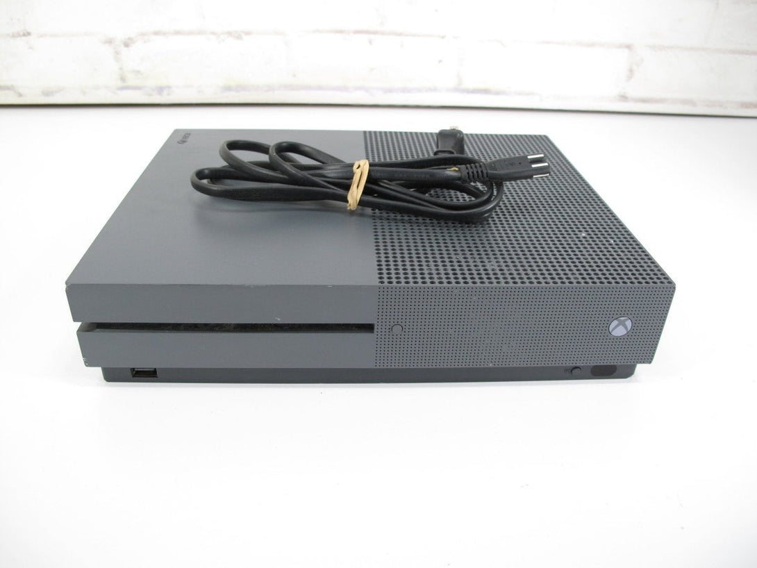 Microsoft Xbox One S 1681 1TB Video Game Console System - ZeereeZ
