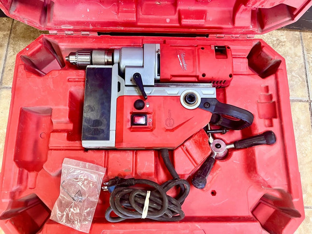 Milwaukee 4272 - 21 1 - 5/8" 13 Amp Corded Compact Electromagnetic Drill Press - ZeereeZ