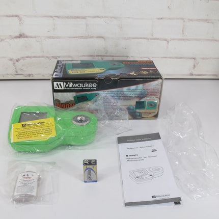 Milwaukee MA871 Digital Brix Refractometer Sucrose Measurement Device - ZeereeZ