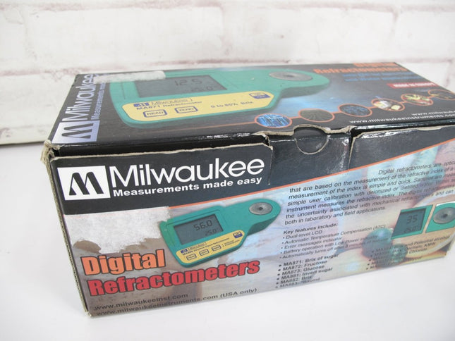 Milwaukee MA871 Digital Brix Refractometer Sucrose Measurement Device - ZeereeZ