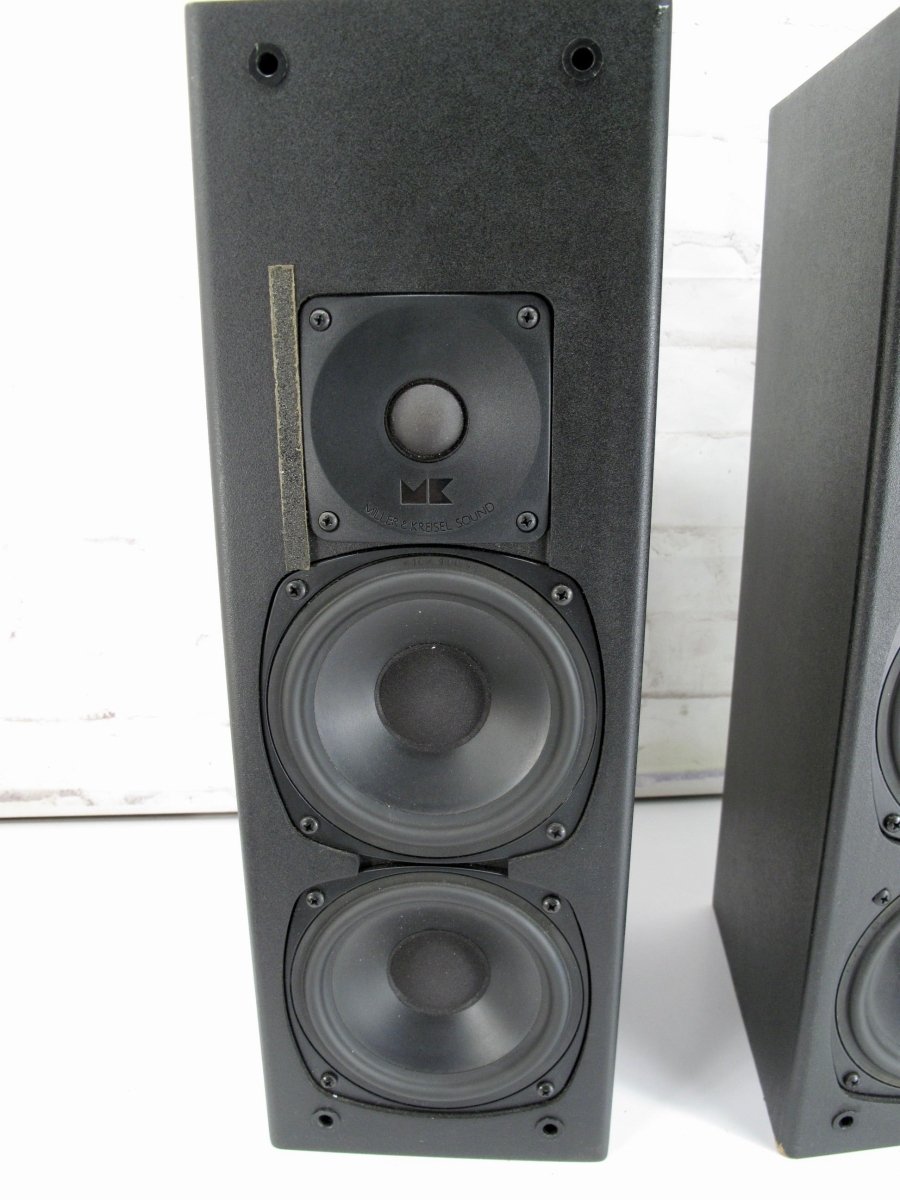 M&K Miller & Kreisel S - 125 Multi Channel Digital Monitors Two 3 Way Speakers - ZeereeZ