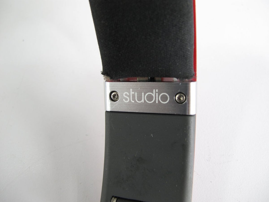 Monster Beats by Dre Studio Wired 1st Gen Noise Cancelling Stereo Headphones - ZeereeZ
