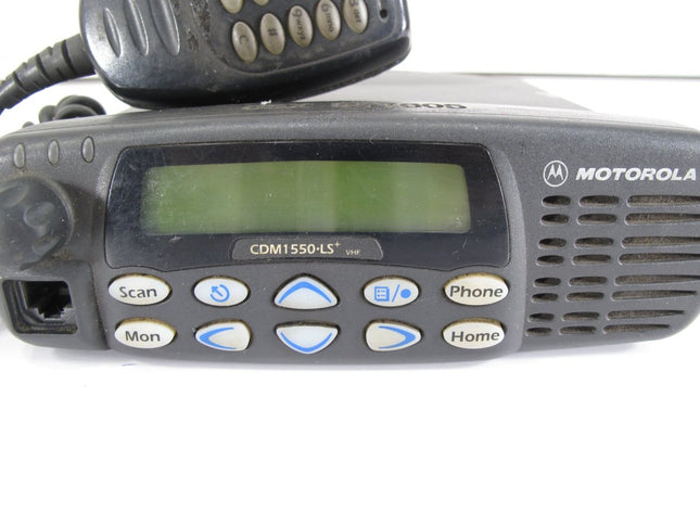 Motorola CDM1550 LS+ AAM25KKF9DP6AN VHF136 - 174MHz 25 - 40W 160CH Underdash Radio - ZeereeZ