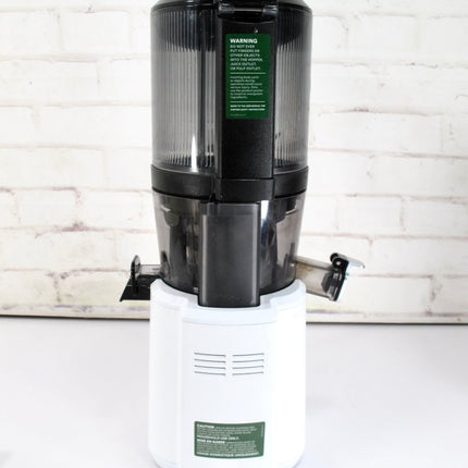 NAMA J2 SJ200 Cold Press Fruit & Vegetable Juicer - ZeereeZ
