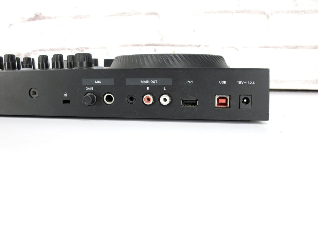 Native Instrument TRAKTOR KONTROL S2 MK3 2 - Channel 2 - Deck DJ Controller - ZeereeZ