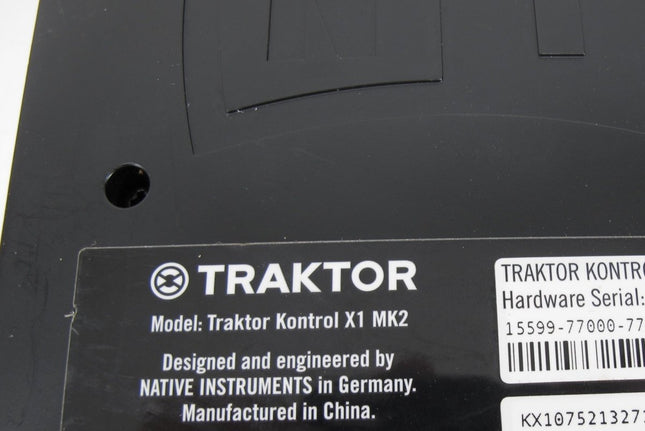 Native Instrument Traktor Kontrol X1 MK2 DJ Controller - ZeereeZ