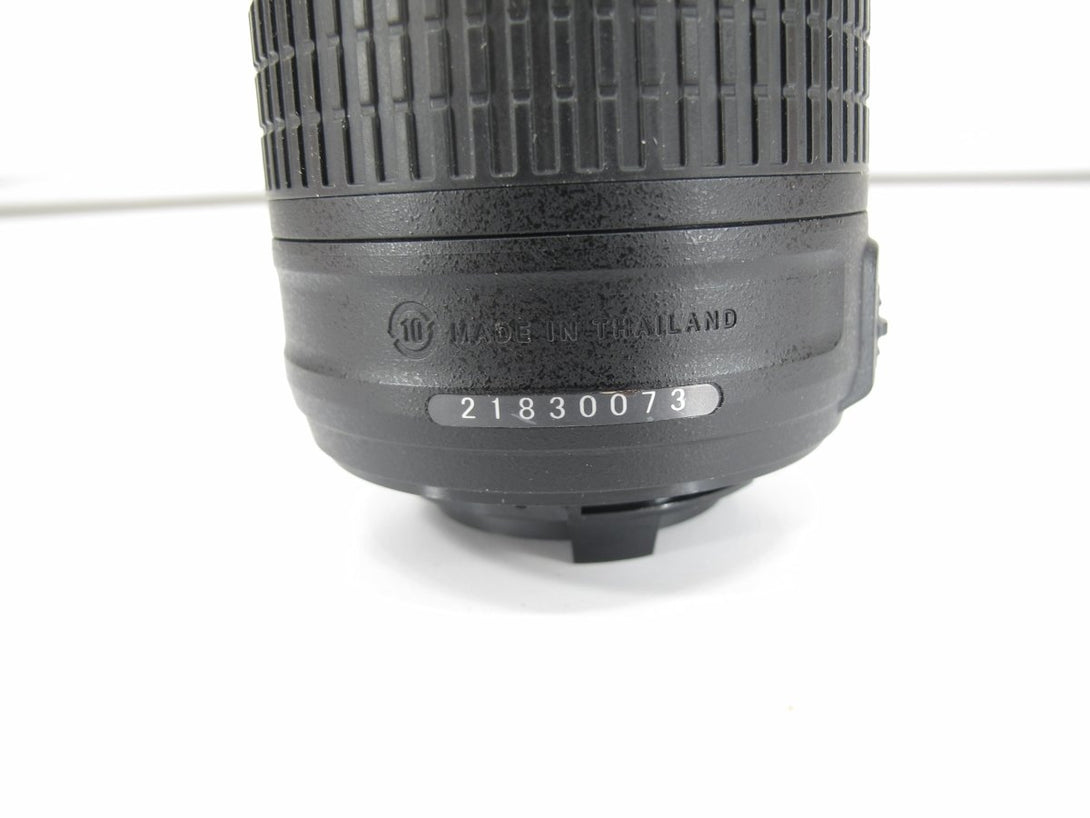 Nikon AF - S DX Nikkor 18 - 55mm f/3.5 - 5.6G VR II Camera Lens - ZeereeZ