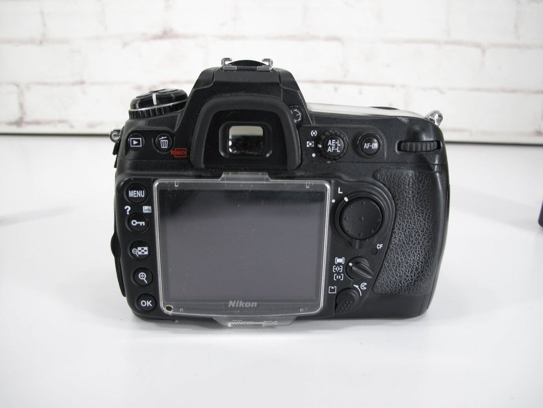 Nikon D300 12.3 Megapixel Digital SLR Camera Body - ZeereeZ