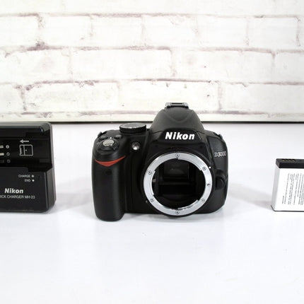 Nikon D3000 10.2MP Digital SLR Camera Body w/ Battery & Charger - ZeereeZ