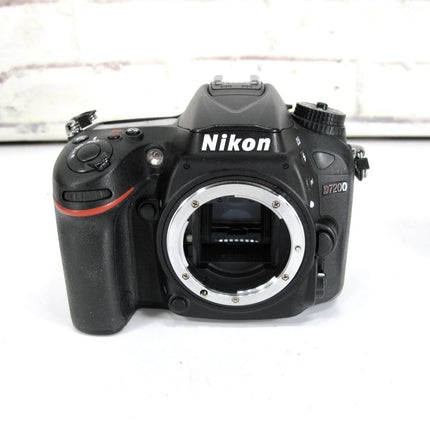 Nikon D7200 24.1 MP Digital SLR Camera Body - ZeereeZ
