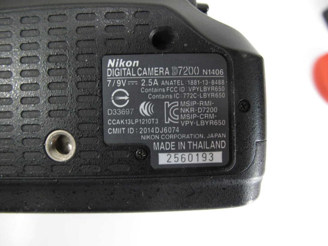 Nikon D7200 24.1 MP Digital SLR Camera Body - ZeereeZ