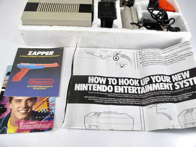 Nintendo NES Power Set Retro Video Game Console in Box w/ Protective Cover - ZeereeZ