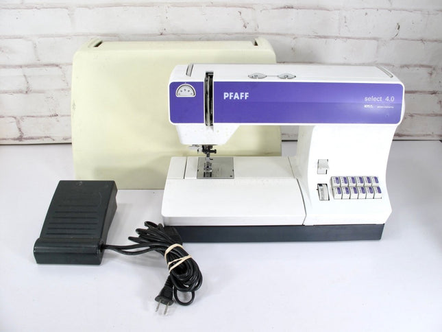 Pfaff Select 4.0 40 Stitch Sewing Machine / Overlocker - ZeereeZ