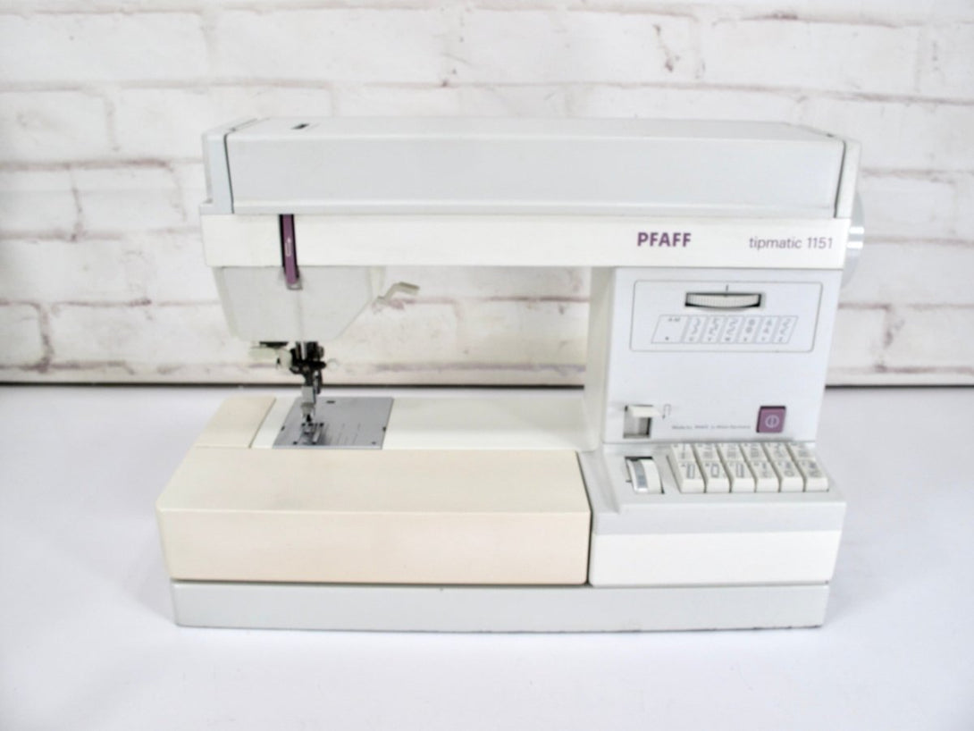 PFAFF Tipmatic 1151 Zig Zag Sewing Machine - ZeereeZ