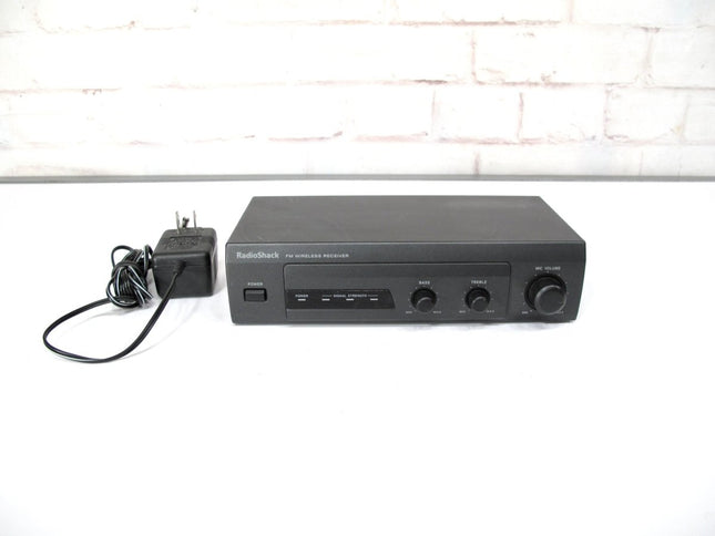 Radio Shack 32 - 1250 900MHz 8 Channel Wireless Microphone Receiver - ZeereeZ