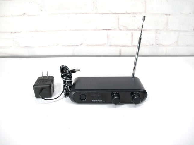 Radio Shack 32 - 1257 FM Wireless Microphone Receiver 169.505MHz - ZeereeZ