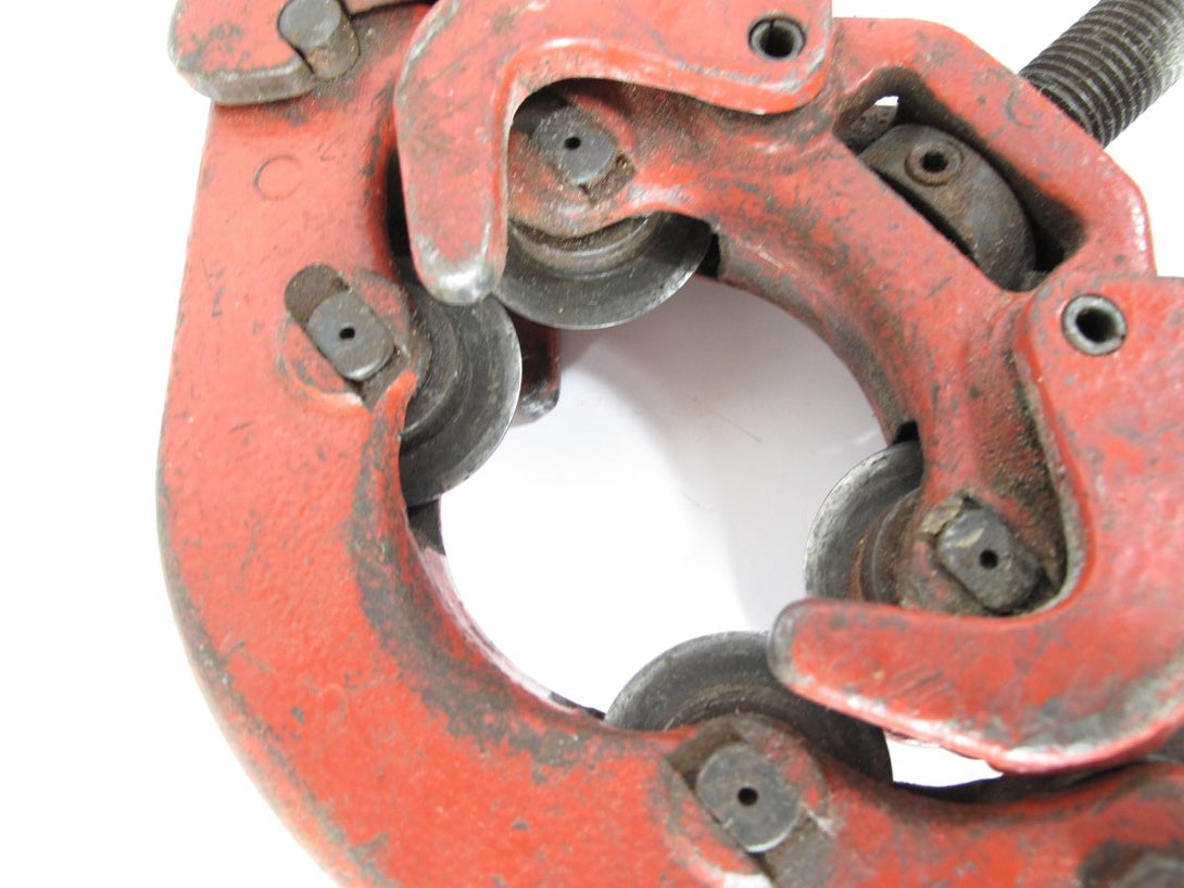 Reed Tools H - 4 Hinged 2 - 4” Capacity Heavy Steel Pipe Cutter - ZeereeZ