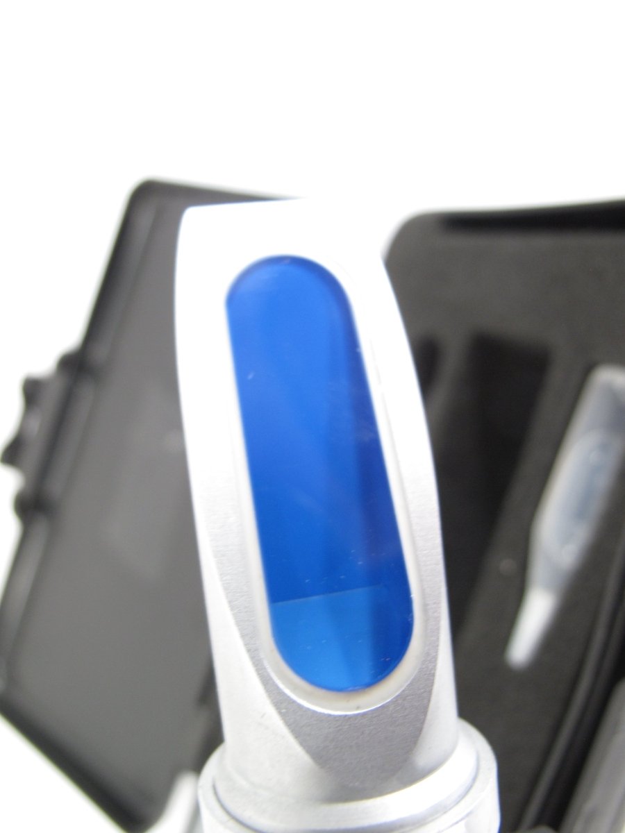 Robinair 75240 Coolant and Battery Refractometer Set - ZeereeZ