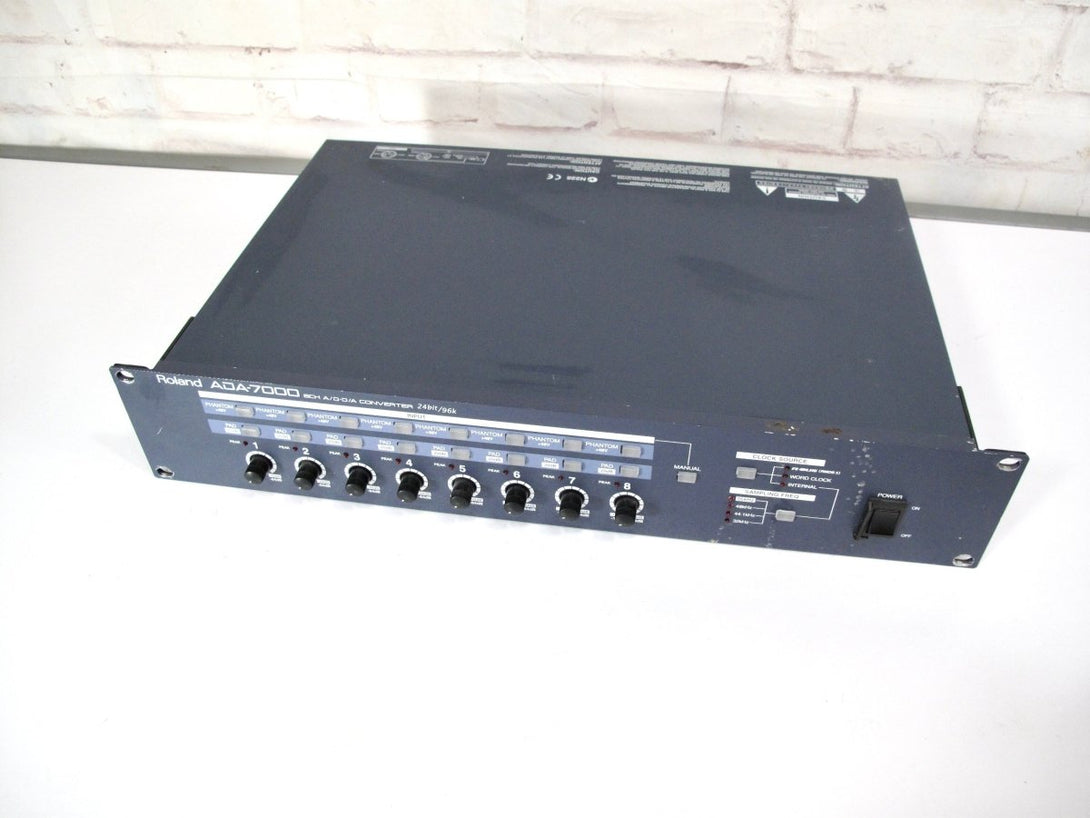 Roland ADA - 7000 8 - Channel A/D - D/A Converter Rack Mount I/O Expander R - BUS - ZeereeZ
