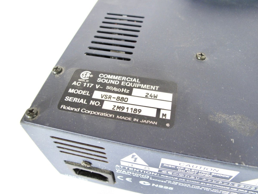 Roland VSR - 880 8 Track Rack Mount Digital Hard Disk Studio Recorder - ZeereeZ
