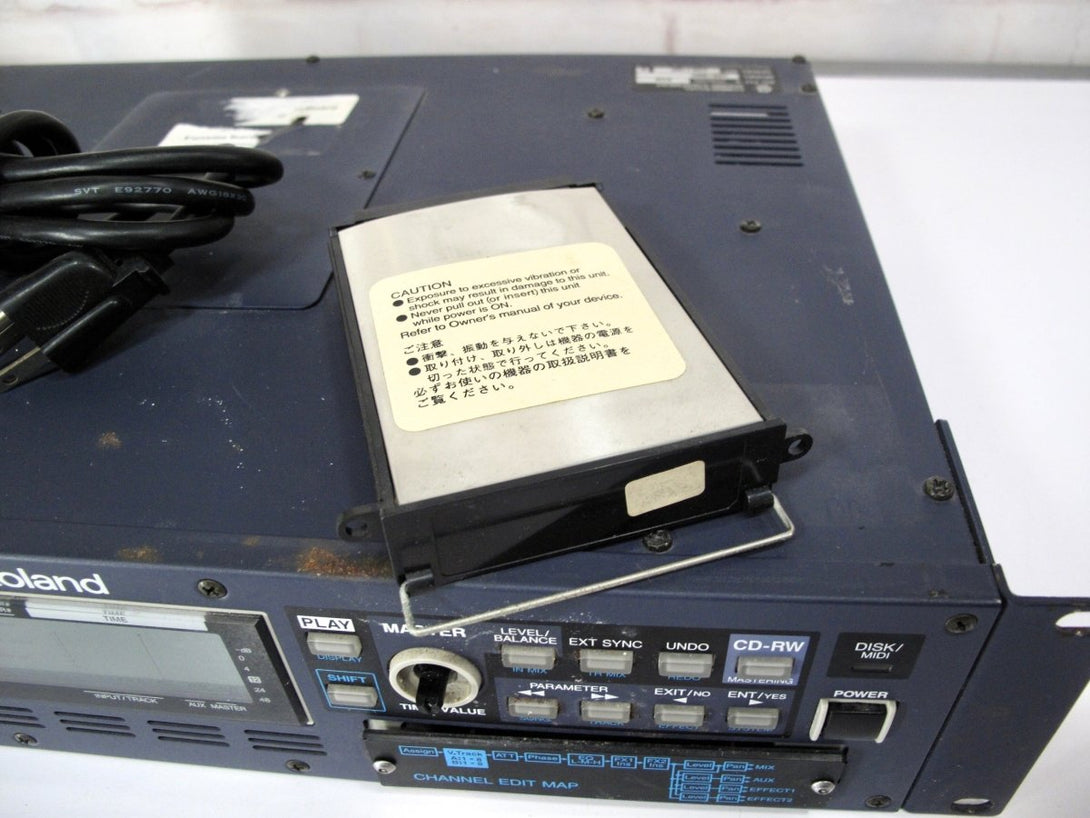 Roland VSR - 880 8 Track Rack Mount Digital Hard Disk Studio Recorder - ZeereeZ