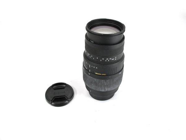 Sigma 70 - 300mm f/4 - 5.6 DG Macro Telephoto Zoom Lens for Canon SLR Cameras - ZeereeZ