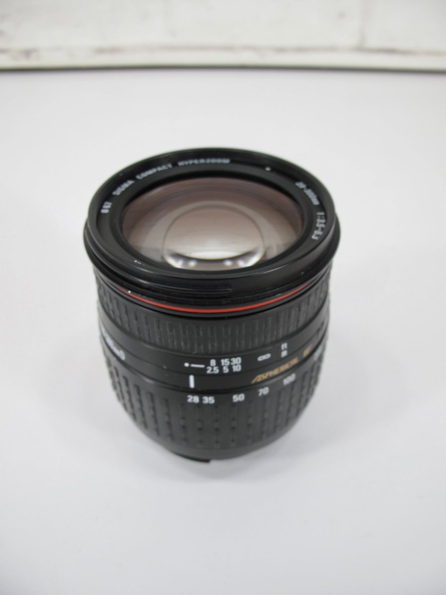 Sigma Compact Hyperzoom 28 - 300mm f/3.5 - 6.3 Camera Lens for Nikon - ZeereeZ