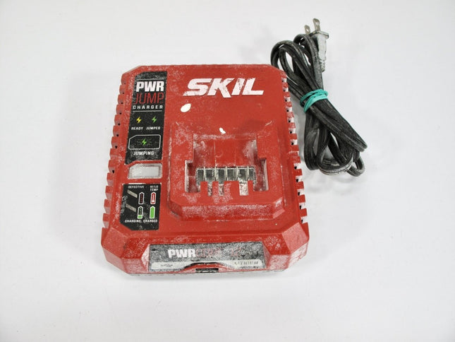 Skil PWRCore12 PWRJump Charger QC535701 12 Volt Battery Charger, - ZeereeZ