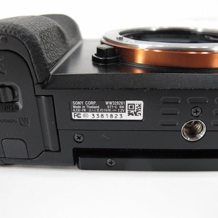 Sony A7R ILCE - 7R Mirrorless Digital Camera Body - ZeereeZ