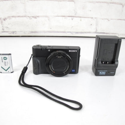 Sony Cyber - shot DSC - RX100M3 20.1 24 - 78mm Zoom Digital Camera - ZeereeZ