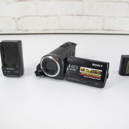Sony HDR - CX100 AVCHD HD Handycam High Def Camcorder w/ 10x Optical Zoom - ZeereeZ