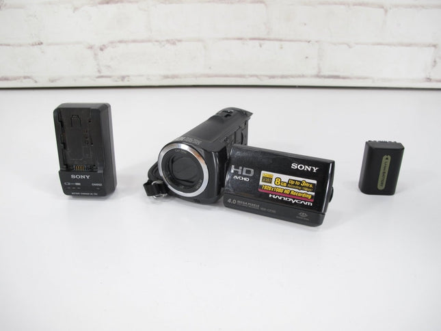 Sony HDR - CX100 AVCHD HD Handycam High Def Camcorder w/ 10x Optical Zoom - ZeereeZ