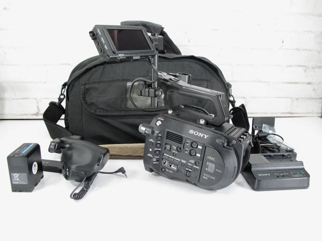Sony PXW - FS7 4k Professional Video Camera HDR XDCAM Super 35 - ZeereeZ