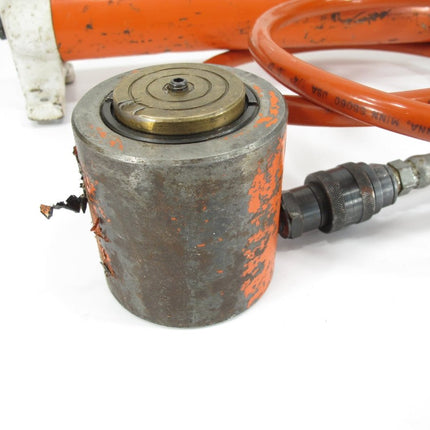 SPX/OTC Power Team P58 Hydraulic Hand Pump & 20 Ton Cylinder - ZeereeZ
