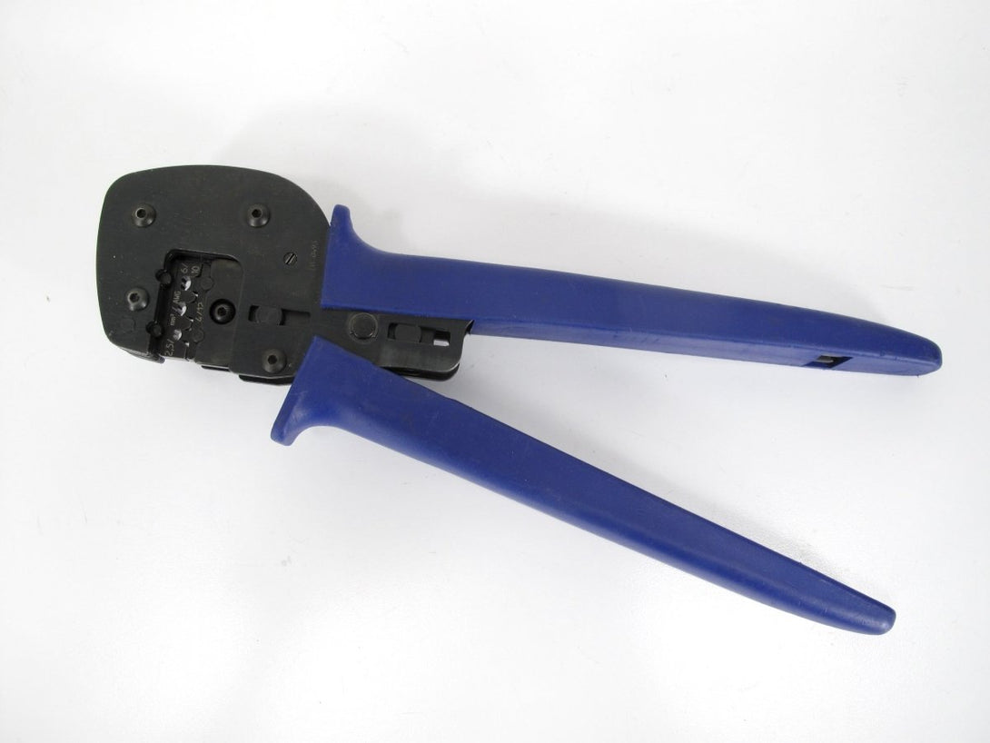 STAUBLI PV - CZM - 32.6020 - 22100 Multi Contact 8 - 12 AWG MC4 Hand Crimping Tool - ZeereeZ