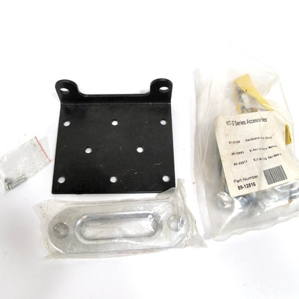 Superwinch S Series Mounting Plate & Hardware Accessory Kit - ZeereeZ
