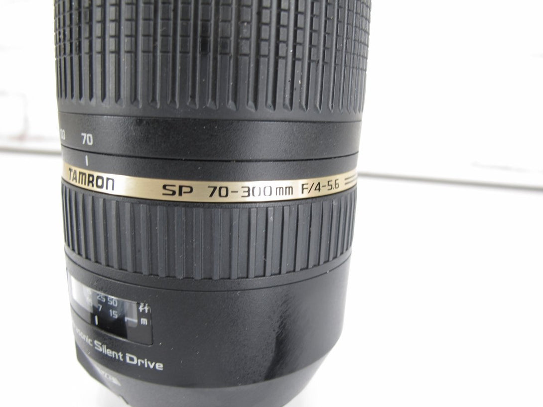 Tamron A005 AF 70 - 300mm f4 - 5.6 SP Di USD VC Lens for Nikon AF - S DSLR - ZeereeZ