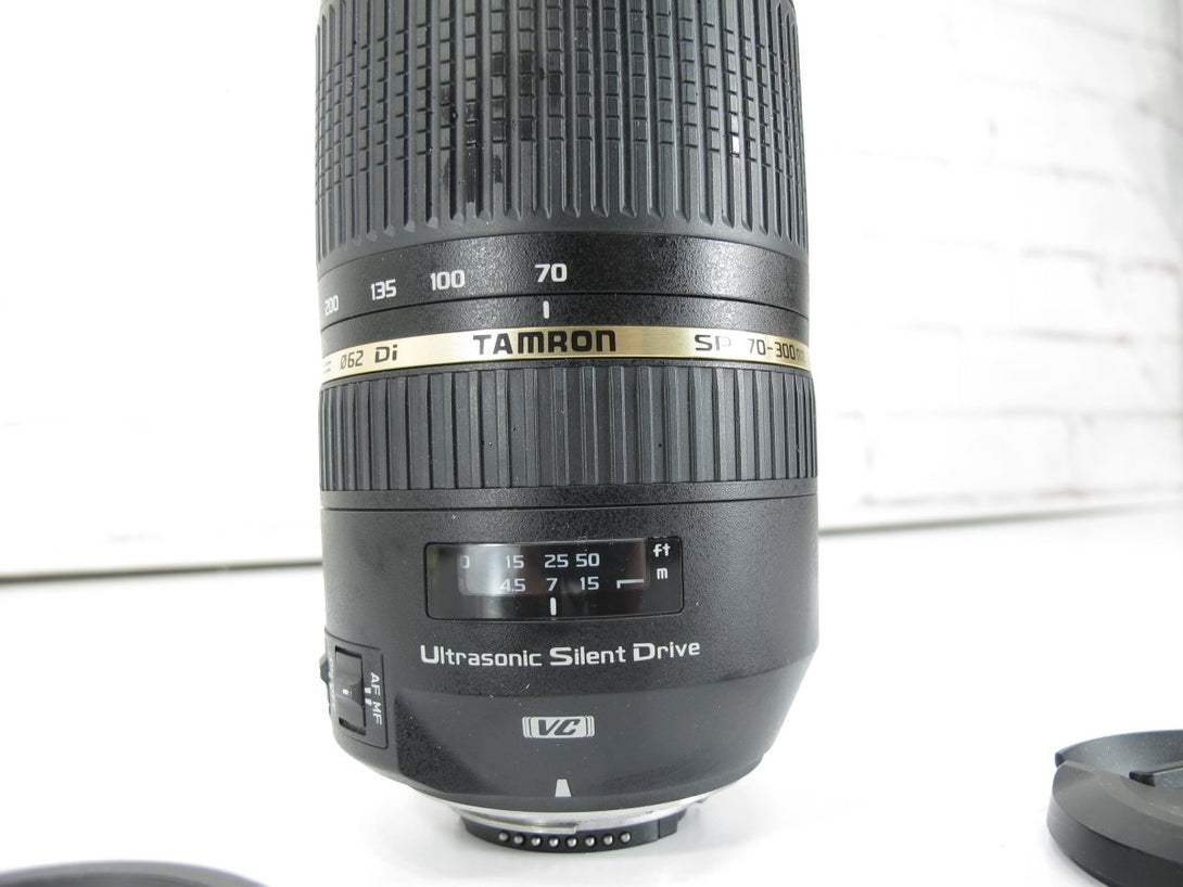 Tamron A005 AF 70 - 300mm f4 - 5.6 SP Di USD VC Lens for Nikon AF - S DSLR - ZeereeZ