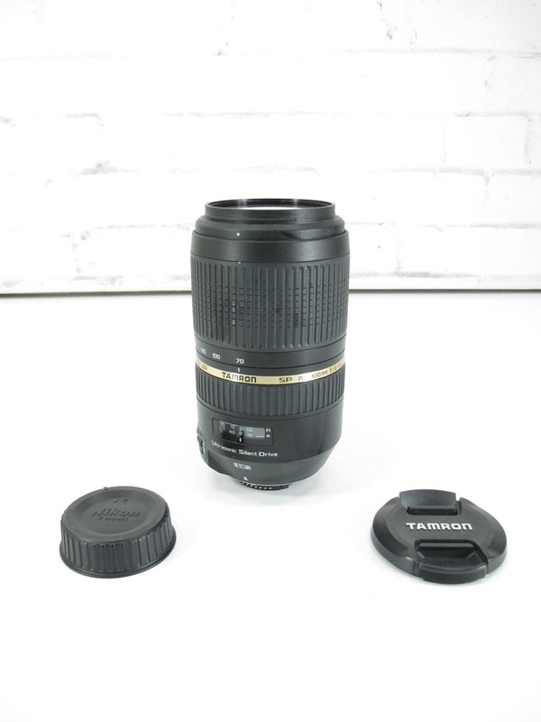 Tamron A005 AF 70 - 300mm f4 - 5.6 SP Di USD VC Lens for Nikon AF - S DSLR - ZeereeZ